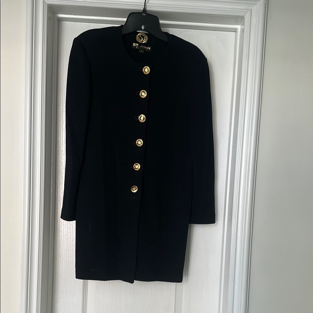 St. John Classic Black blazer sweater with Gold buttons and side opening